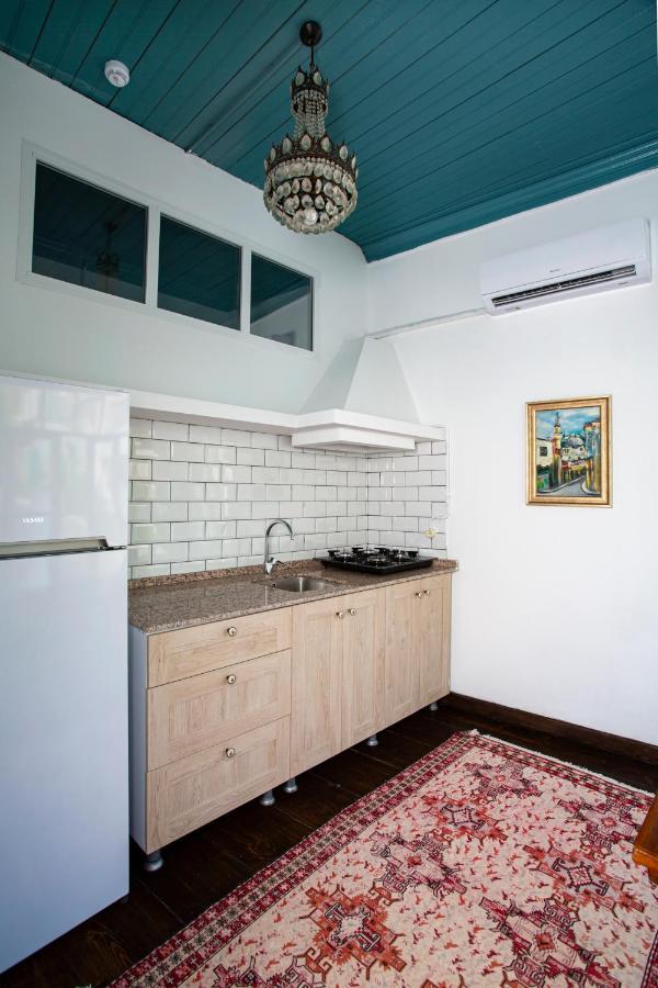Mansion With Lemon Tree Apartamento Esmirna Exterior foto