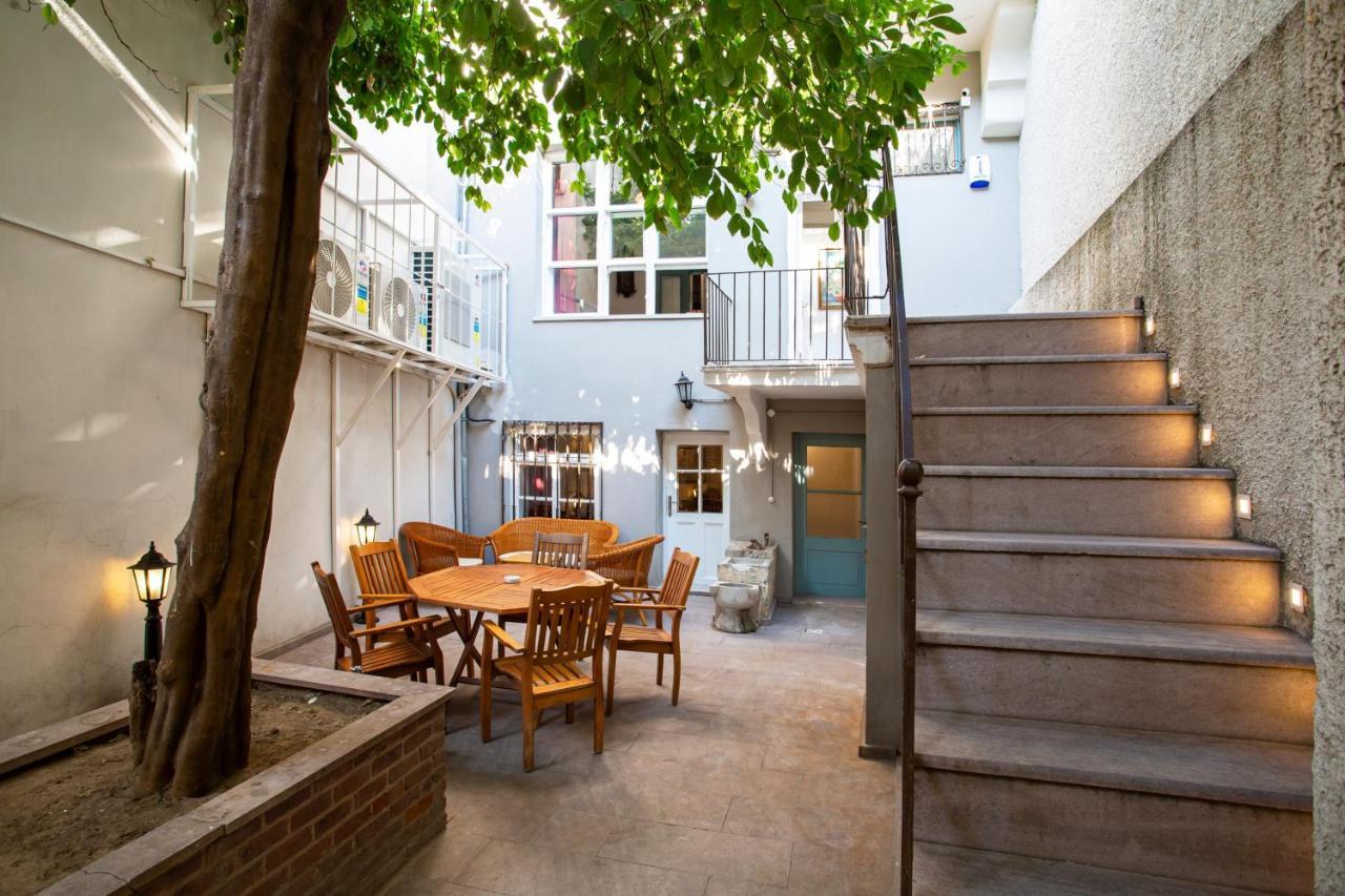 Mansion With Lemon Tree Apartamento Esmirna Exterior foto