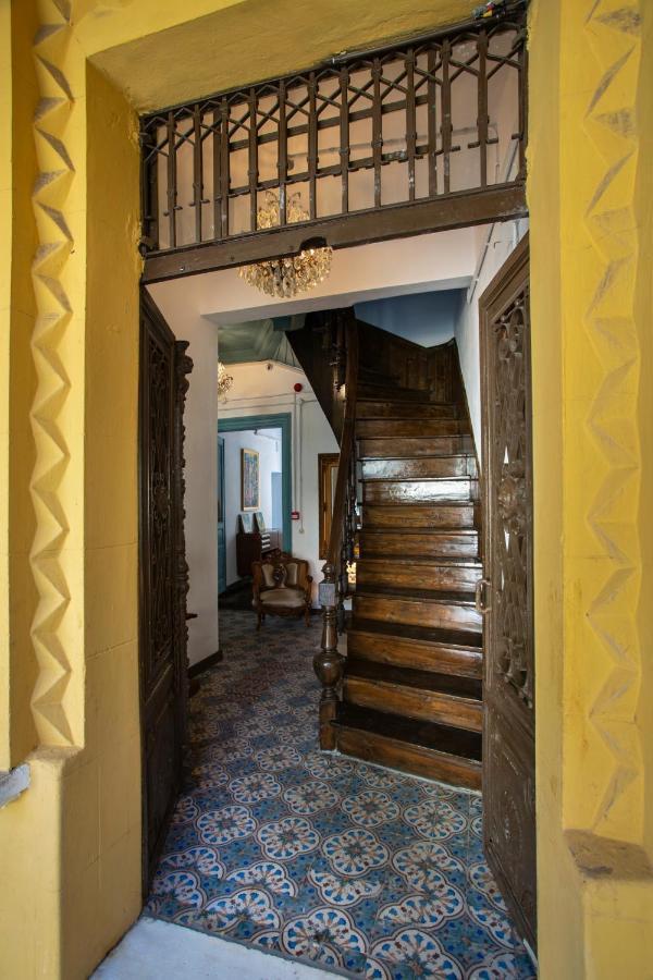 Mansion With Lemon Tree Apartamento Esmirna Exterior foto