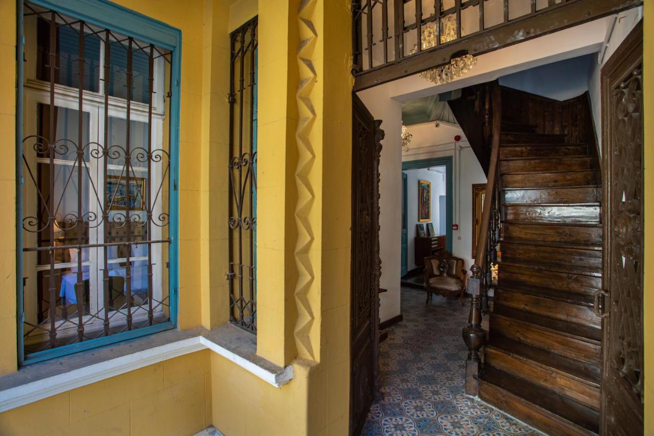 Mansion With Lemon Tree Apartamento Esmirna Exterior foto